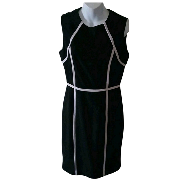 Calvin Klein Dresses & Skirts - Calvin Klein - Women's Black/White Casual Stylish Sleeveless Dress. Size 4